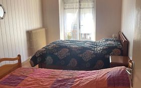 Maison Familiale A Picherande